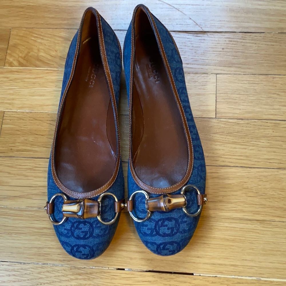 Ballet flats